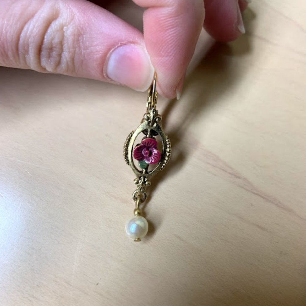 rose pearl and faux gold drop earrings